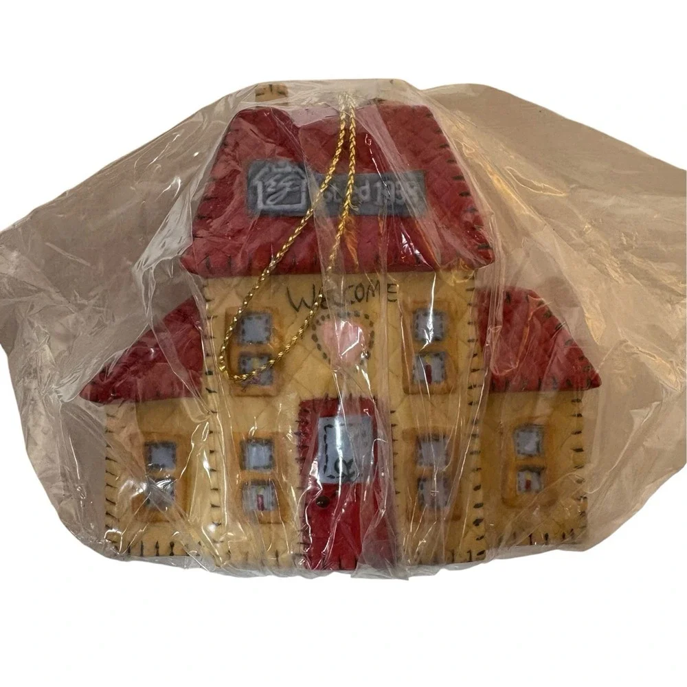 VTG lang ornament Welcome Home Artwork By Ellen Stouffer 1998 Christmas Holiday